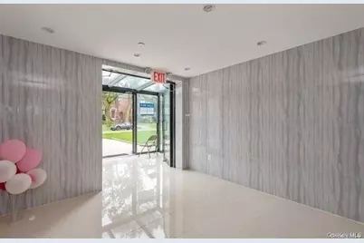 214-11 35th Avenue #C10, Bayside, NY 11361 - Photo 4