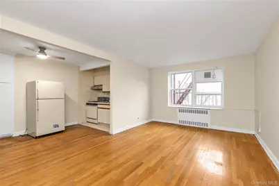 14737 38 Avenue #C48, Flushing, NY 11354 - Photo 4