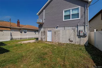 340 East Pine Street, Long Beach, NY 11561 - Photo 20