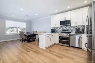 340 E Pine St, Long Beach, NY 11561 - Photo 12