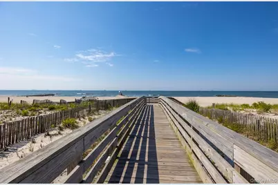 340 East Pine Street, Long Beach, NY 11561 - Photo 22