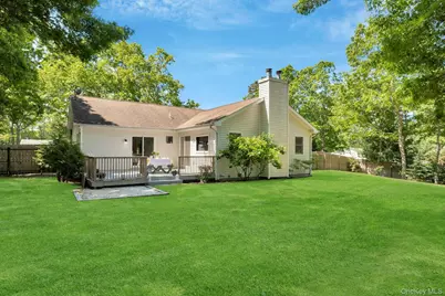 46 Sherwood Road, Hampton Bays, NY 11946 - Photo 36