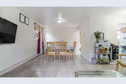 12 Garden Street, Bay Shore, NY 11706 - Photo 12