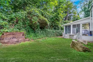 72 Upland Dr, East Northport, NY 11731 - Photo 4