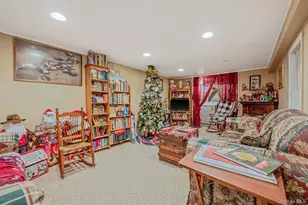 72 Upland Dr, East Northport, NY 11731 - Photo 20