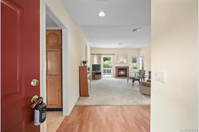 798 Heritage Hills Drive #D, Somers, NY 10589 - Photo 2