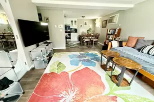 909 Parr Meadow Dr, Newburgh, NY 12550 - Photo 6