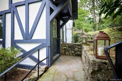 93 Circuit Road, Tuxedo Park, NY 10987 - Photo 28