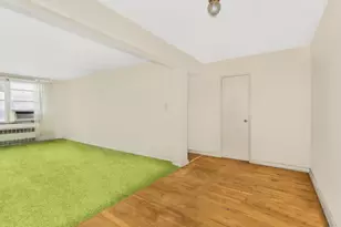 1425 Thieriot Ave, Bronx, NY 10460 - Photo 2