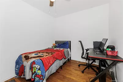 426 Calhoun Avenue, Bronx, NY 10465 - Photo 8