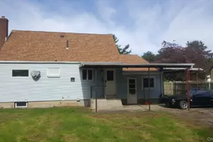 18 21st Ave, Bay Shore, NY 11706 - Photo 8