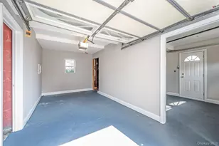 557 Newbridge Rd, East Meadow, NY 11554 - Photo 30