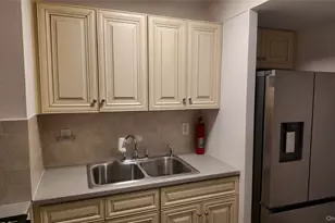 20 Wendell St, Hempstead, NY 11550 - Photo 8