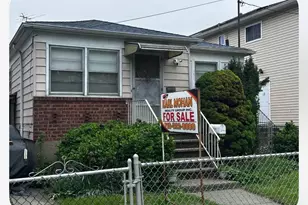 94-11 127th St, Richmond Hill, NY 11419 - Photo 1