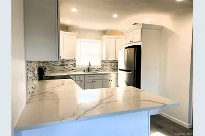 473 Franklin Boulevard #Upper, Long Beach, NY 11561 - Photo 1