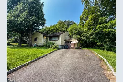 63 Waterbury Parkway, Cortlandt Manor, NY 10567 - Photo 22