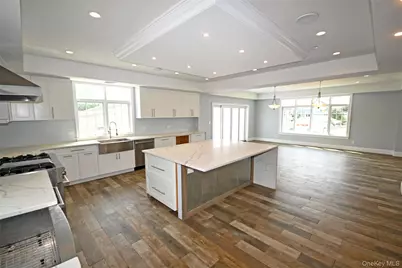 7 East Boulevard, East Rockaway, NY 11518 - Photo 12