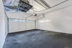 534 S Greene Ave, Lindenhurst, NY 11757 - Photo 36