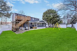 534 S Greene Ave, Lindenhurst, NY 11757 - Photo 38