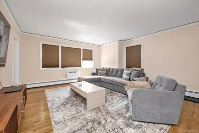 6126 164th Street, Fresh Meadows, NY 11365 - Photo 6