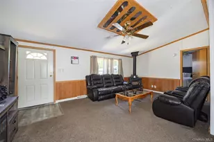 42 Feller Ct, Lagrangeville, NY 12603 - Photo 2