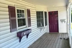 134 Veronica Ln, North Babylon, NY 11703 - Photo 10