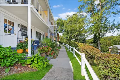 1840 Crompond Road #5C8, Peekskill, NY 10566 - Photo 6