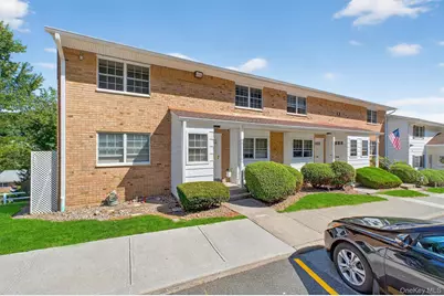 1840 Crompond Road #5C8, Peekskill, NY 10566 - Photo 4