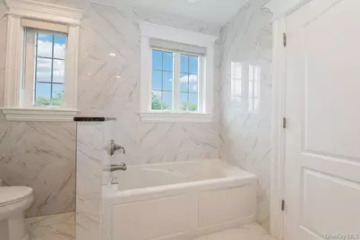 833 Glen Drive, Woodmere, NY 11598 - Photo 32