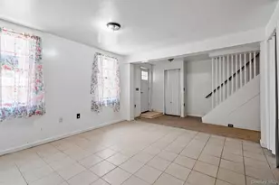 160 Lander St, Newburgh, NY 12550 - Photo 8