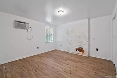 160 Lander Street, Newburgh, NY 12550 - Photo 12