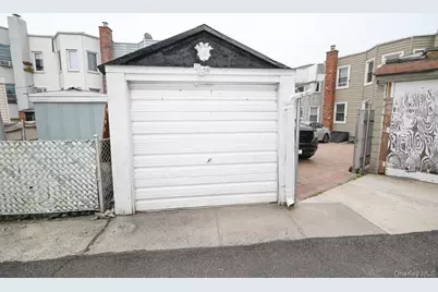 6062 Flushing Avenue, Maspeth, NY 11378 - Photo 18