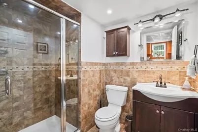 25 Montague Street, Yonkers, NY 10703 - Photo 22