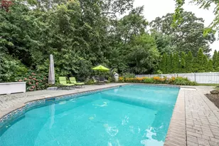 6 Rolling Wood Ct, Hauppauge, NY 11788 - Photo 10