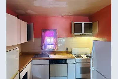 2931 Yates Avenue, Bronx, NY 10469 - Photo 6