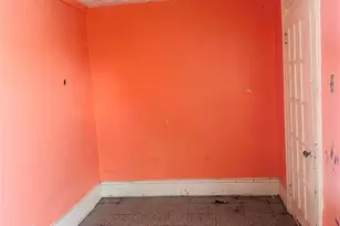 2931 Yates Ave, Bronx, NY 10469 - Photo 2