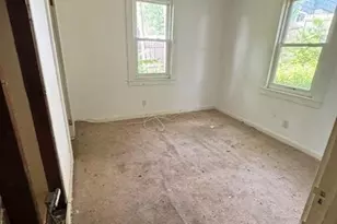 157 Tanglewylde Rd, Lake Peekskill, NY 10537 - Photo 10