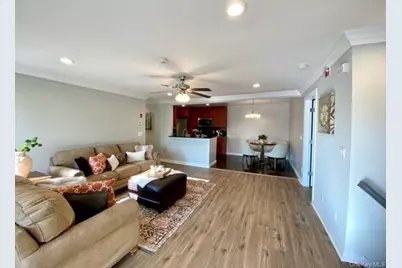 100 Vista View Drive #1306, Farmingville, NY 11738 - Photo 4