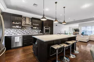 844 Flanders Dr, Valley Stream, NY 11581 - Photo 10