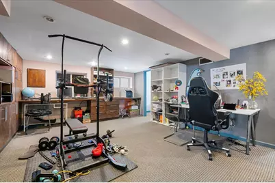 844 Flanders Drive, Valley Stream, NY 11581 - Photo 18