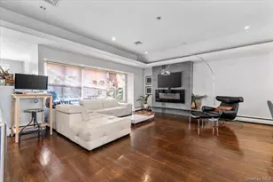 844 Flanders Dr, Valley Stream, NY 11581 - Photo 4