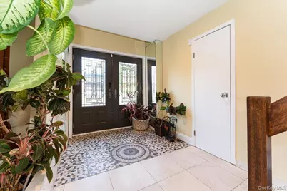 924 Northfield Road, Woodmere, NY 11598 - Photo 2