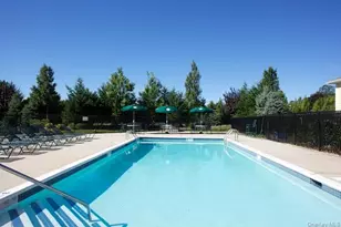 205 Centre Ct, Medford, NY 11763 - Photo 2