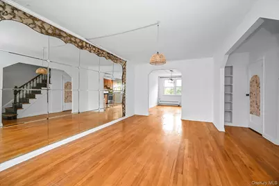 4320 196th Street, Flushing, NY 11358 - Photo 2