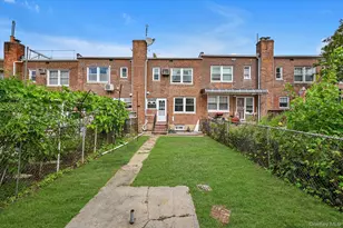 43-20 196th St, Flushing, NY 11358 - Photo 18