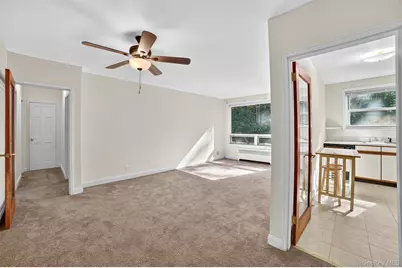 12 Wildwood Road #B20, Hartsdale, NY 10530 - Photo 4