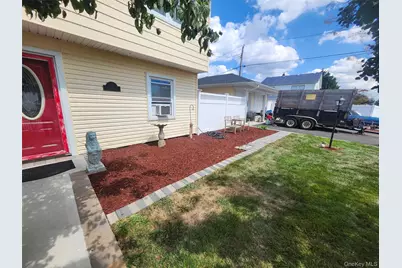 3 Brook Lane, Levittown, NY 11756 - Photo 10