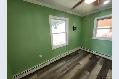 3 Brook Lane, Levittown, NY 11756 - Photo 28