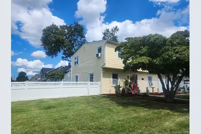 3 Brook Lane, Levittown, NY 11756 - Photo 6