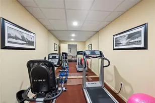 395 Stonecrop Rd, Aquebogue, NY 11901 - Photo 22